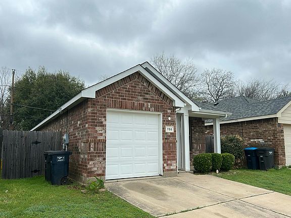 3rd image of 756 River Garden Dr