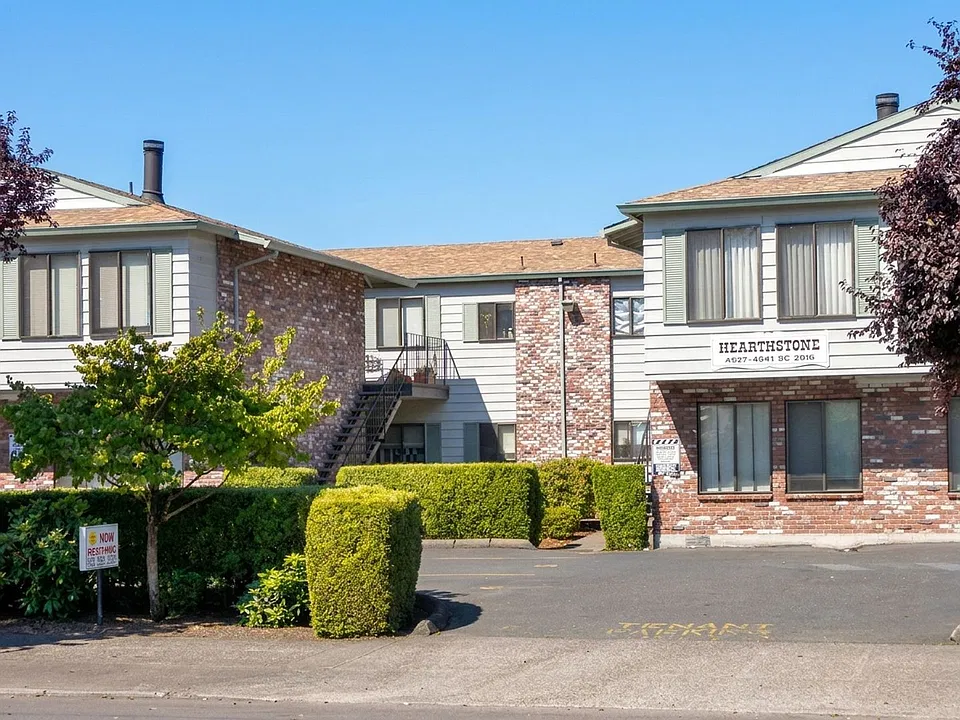 4527-4541 SE 28th Ave