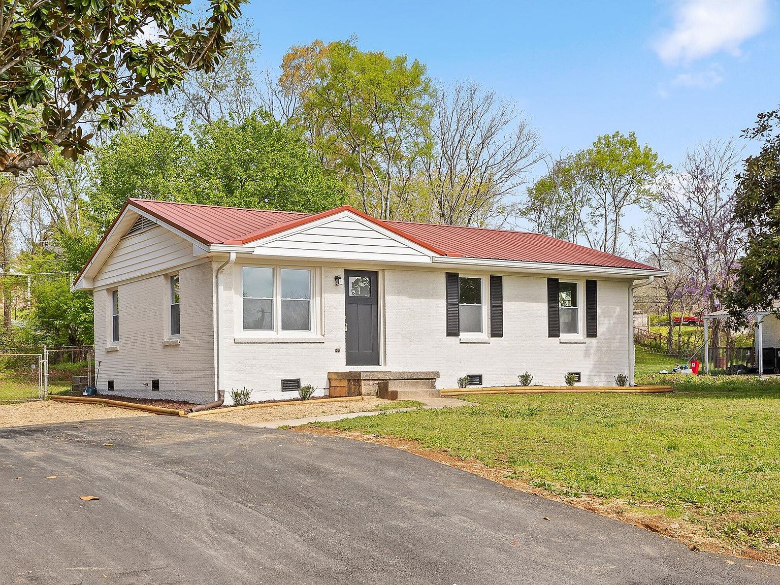 6905 Love Ln, Hixson, TN 37343 | Zillow