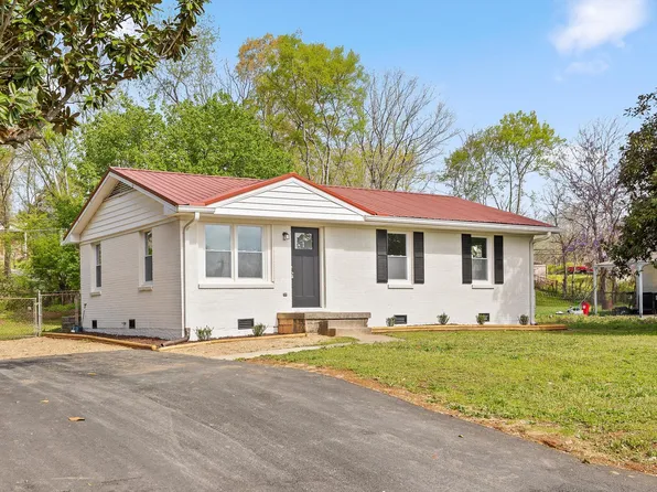 6905 Love Ln, Hixson, TN 37343