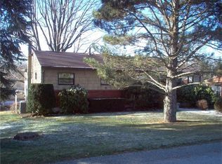 34 Frick Ave, Irwin, PA 15642