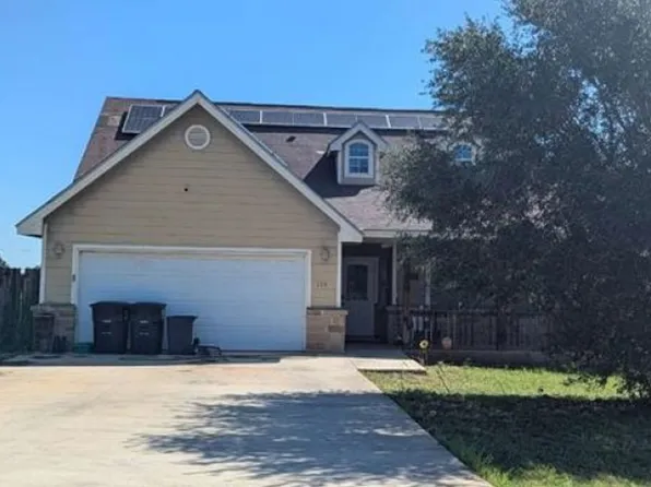 135 Bluebonnet Hill, Pearsall, TX 78061