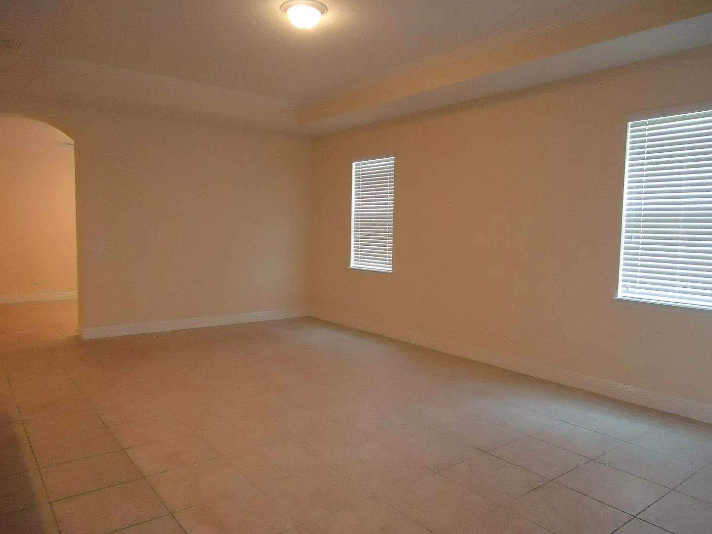 Stunning 4-Bedroom Single-Family Home in Prime Windermere Location-Lake Sawyer Community-8128 Jai... — Photo 4