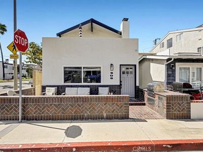 205 33rd St, Newport Beach, CA, 92663