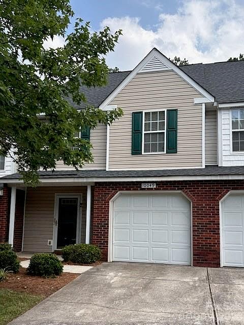 1st image of 10049 University Park Ln