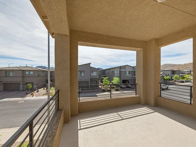 290 Robson Ridge Ln — Photo 32