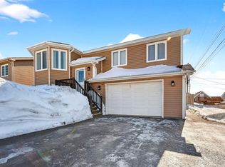 4 Denehurst Street, Paradise, NL A1L0S8