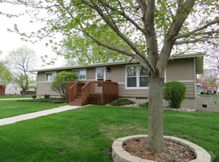 719 3rd St NE, Clarion, IA 50525