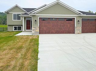 3665 18th St SE, Rochester, MN 55904