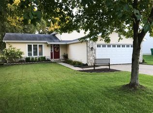 4042 Burning Tree Ct, Crown Point, IN 46307