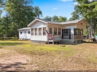 15303 Grindle Oak Dr, Crivitz, WI 54114