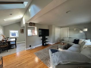 43 Brewster Rd, Weymouth, MA 02191