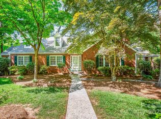 3275 Nottingham Rd, Winston Salem, NC 27104