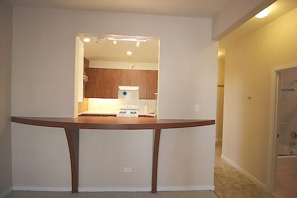 Rented by Compass | media 10