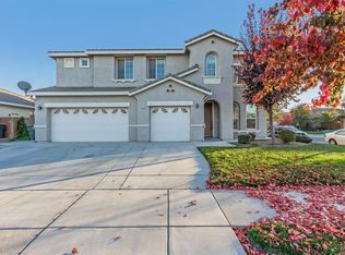 3229 W Harold Ct, Visalia, CA 93291