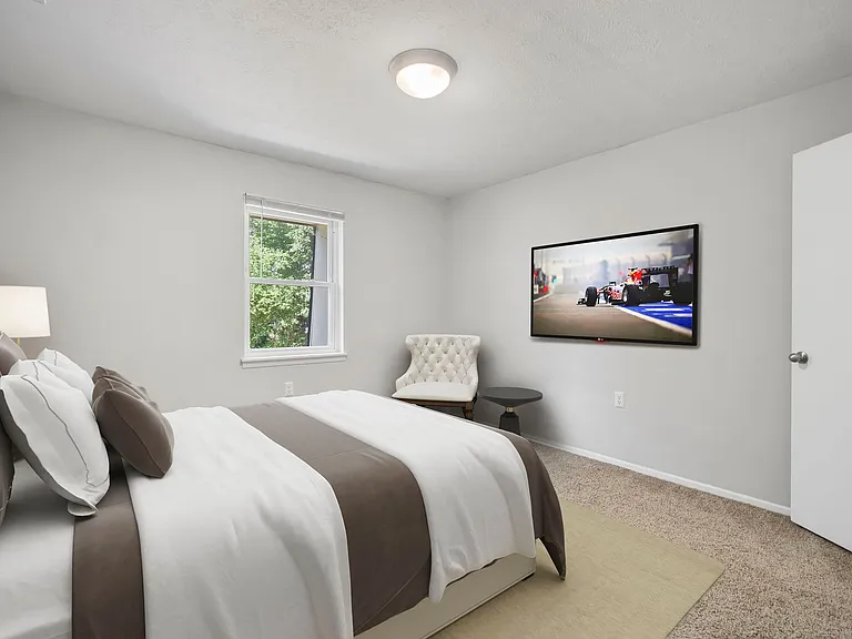 Overbrook Place Apartments — Photo 8