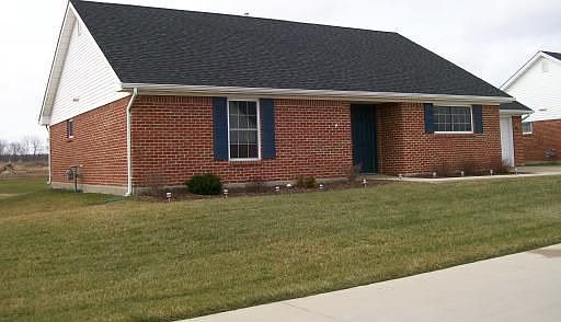 2nd image of 1720 Pinehurst Dr