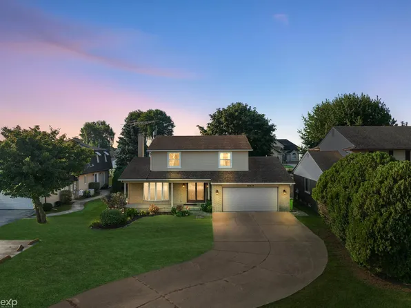 48428 Jefferson Ave, Chesterfield, MI 48047