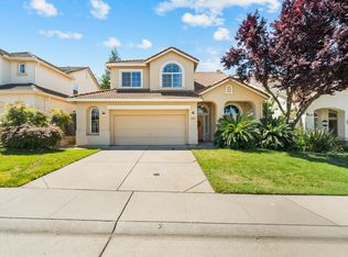 2204 Misty Hollow Dr, Rocklin, CA 95765
