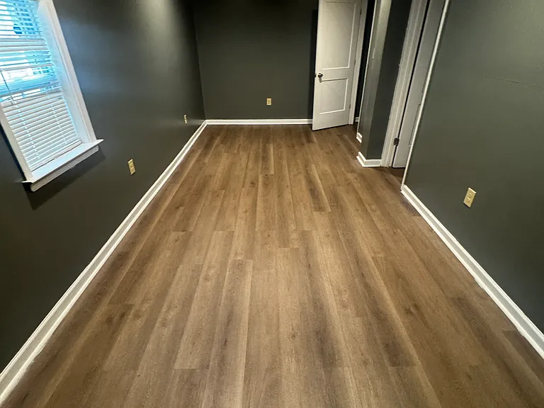 218 Robins St — Photo 9