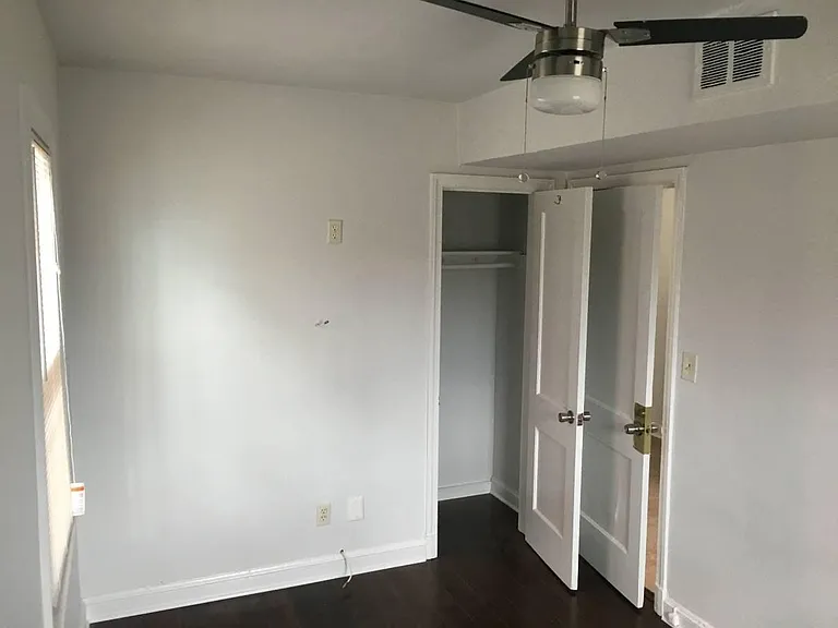 1441 Holbrook St NE — Photo 4
