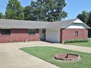 1103 S East Ave, Tahlequah, OK 74464