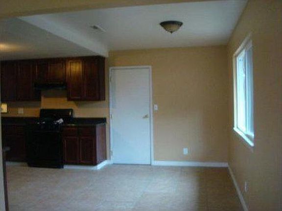 2nd image of 434 Goya Dr