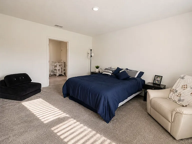 792 Reggie Rd — Photo 12