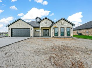 2218 Samuel St, Mabank, TX 75147