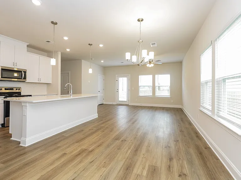 1715 Tahoma Dr — Photo 8