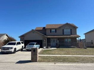 355 S Enrietta Dr, Coal City, IL