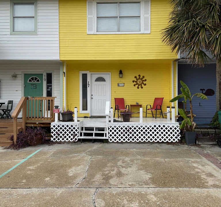 1st image of 17 Gulf Breeze Ct