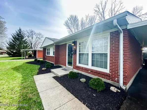 3314 Heather Ln, Louisville, KY 40218