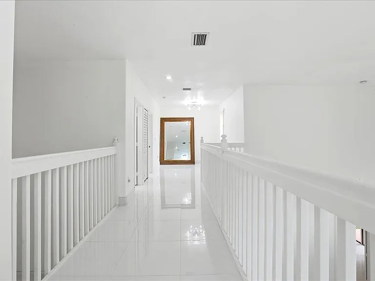 3802 SW 165th Ter — Photo 27