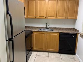 255 S Cypress Rd, Pompano Beach, FL