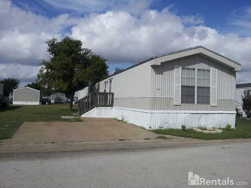 1st image of 1229 Mexia Ct