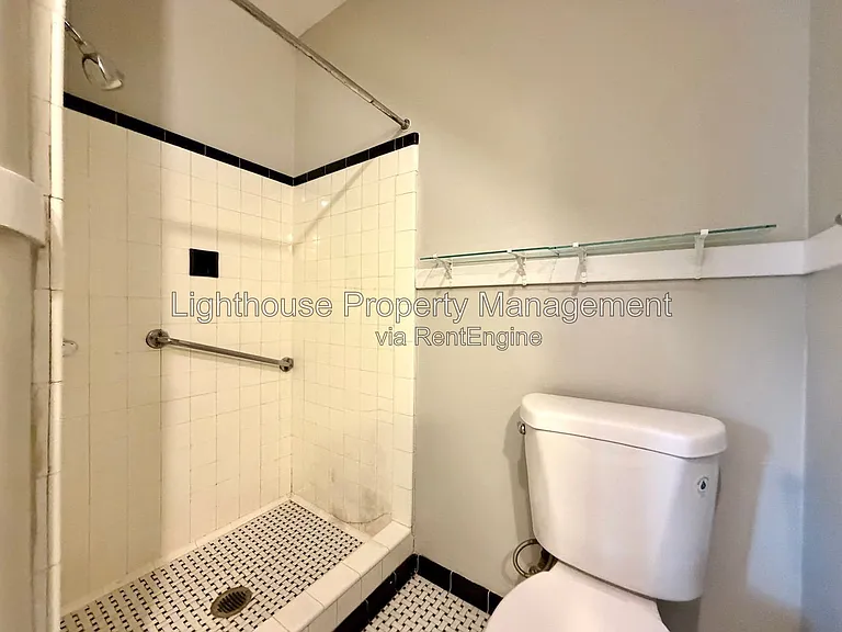 63 Michigan St NE — Photo 13