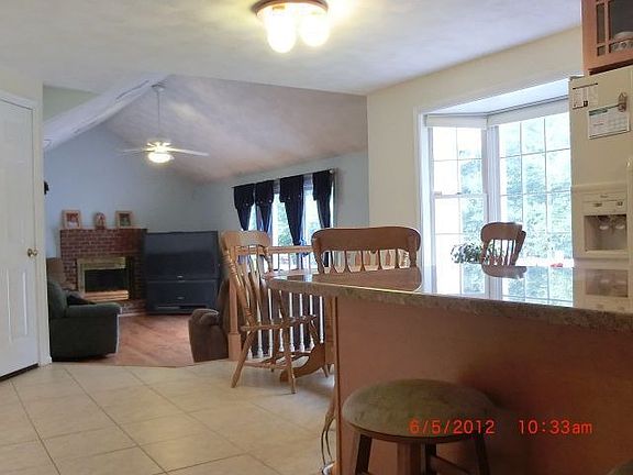 Kitchen to Family room