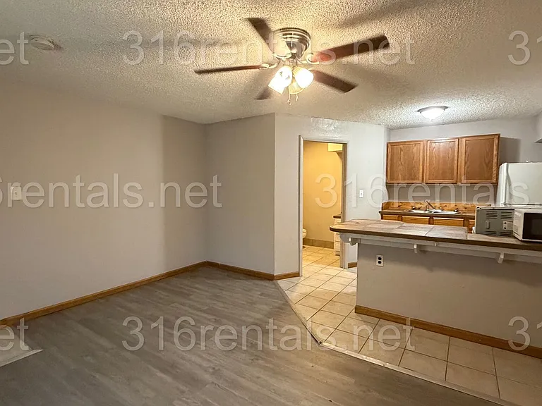 Forest Park Apartments — Photo 25