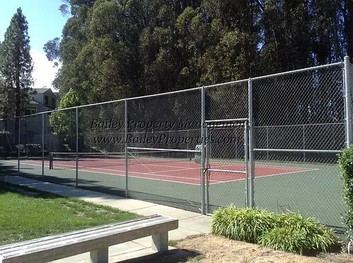 2bd/2ba condo in Aptos — Photo 3