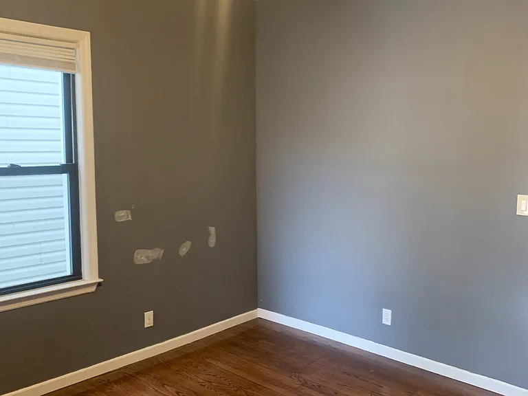 110 Hawthorne Ave #2 — Photo 4