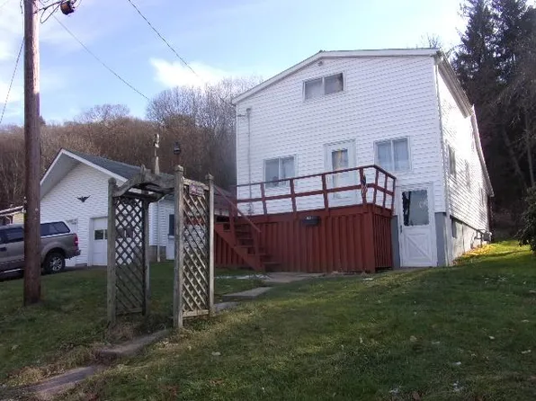 511 South St, New Bethlehem, PA 16242