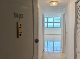 999 Brickell Bay Dr APT 1403, Miami, FL 33131