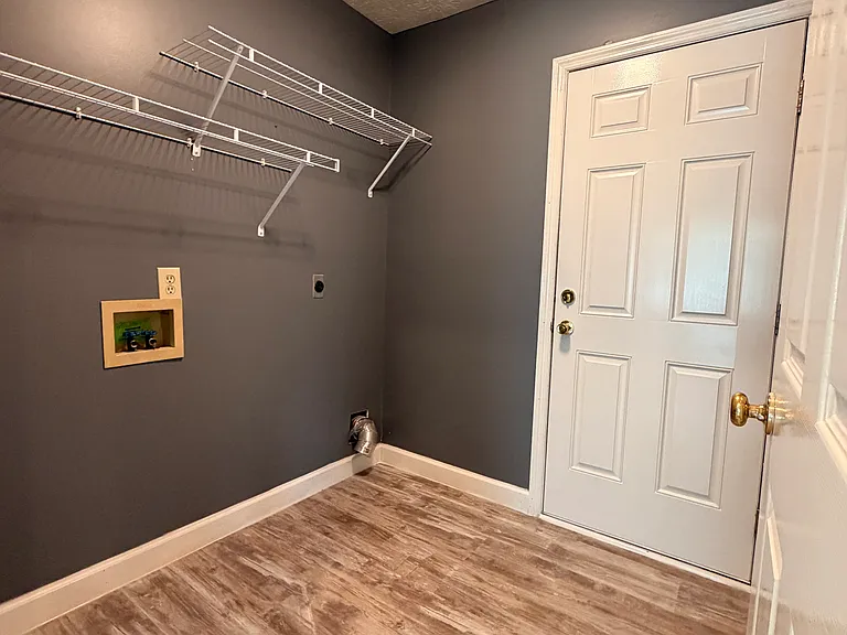 1819 Timber Creek Dr — Photo 14