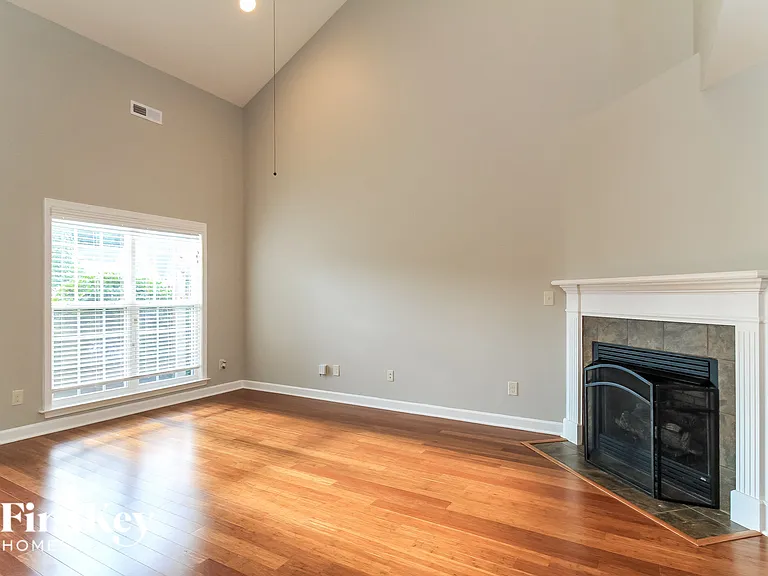 4701 Audrey Dr — Photo 3