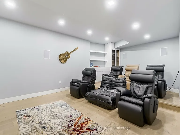 560 Shenandoah Dr — Photo 31