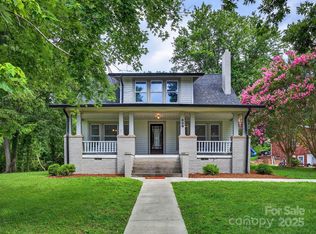 808 W Union St, Morganton, NC 28655