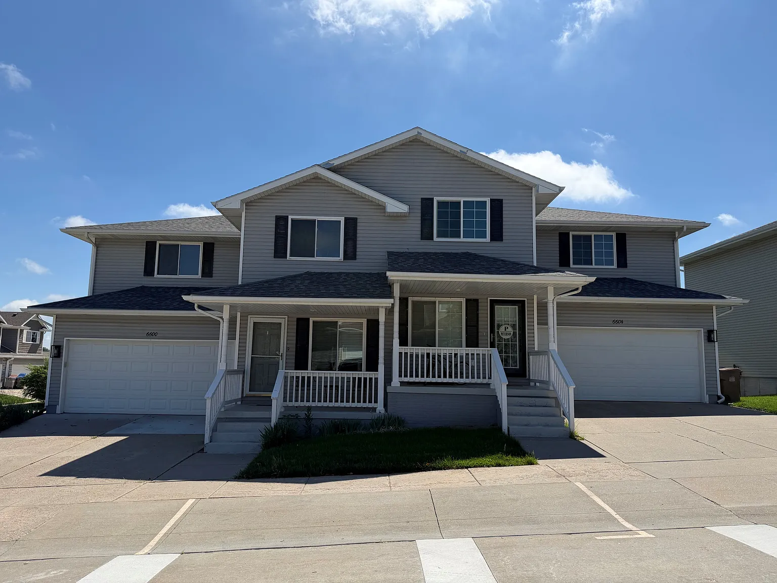 4 bed, 2000 sqft, $2,150 — Photo 3