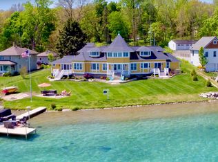 1741 Idlewild Dr, Richland, MI 49083