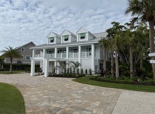 512 Periwinkle Way, Sanibel, FL 33957